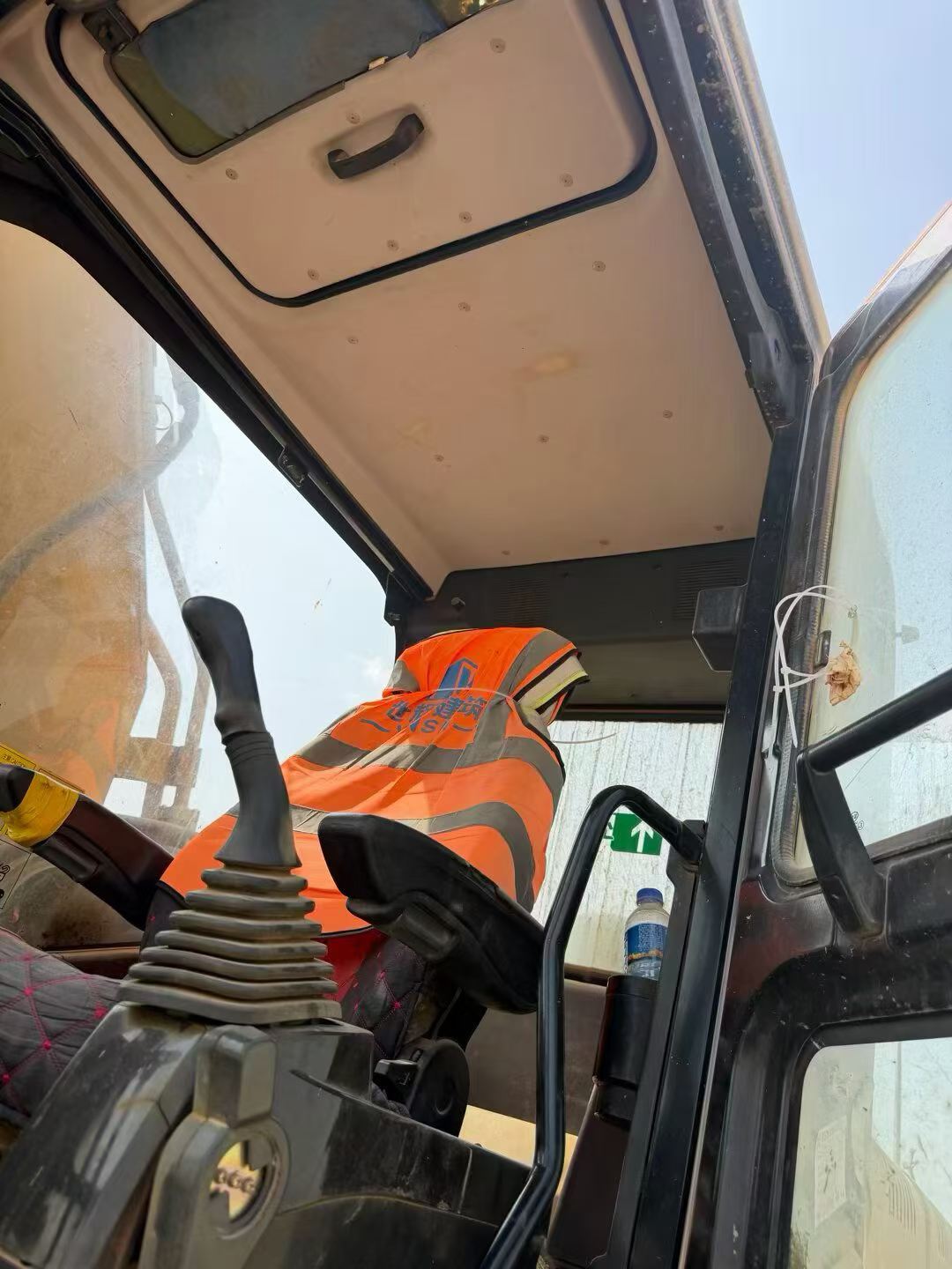 Buy Sany SY200C Used Excavator / 5