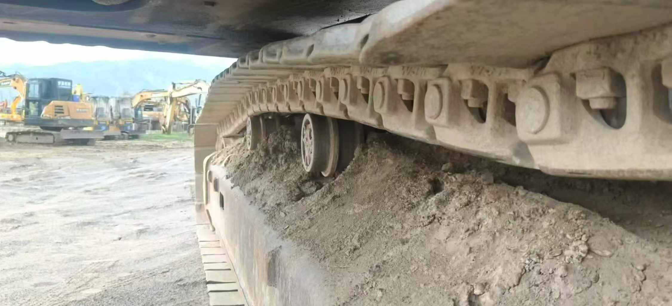 Buy Caterpillar 349E Used Excavator / 3