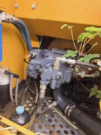 Buy XCMG XE135B Used Excavator / 8 Buy XCMG XE135B Used Excavator / 8