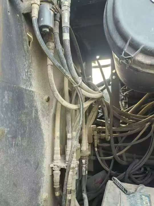 Buy Sumitomo SH200 Used Excavator / 9