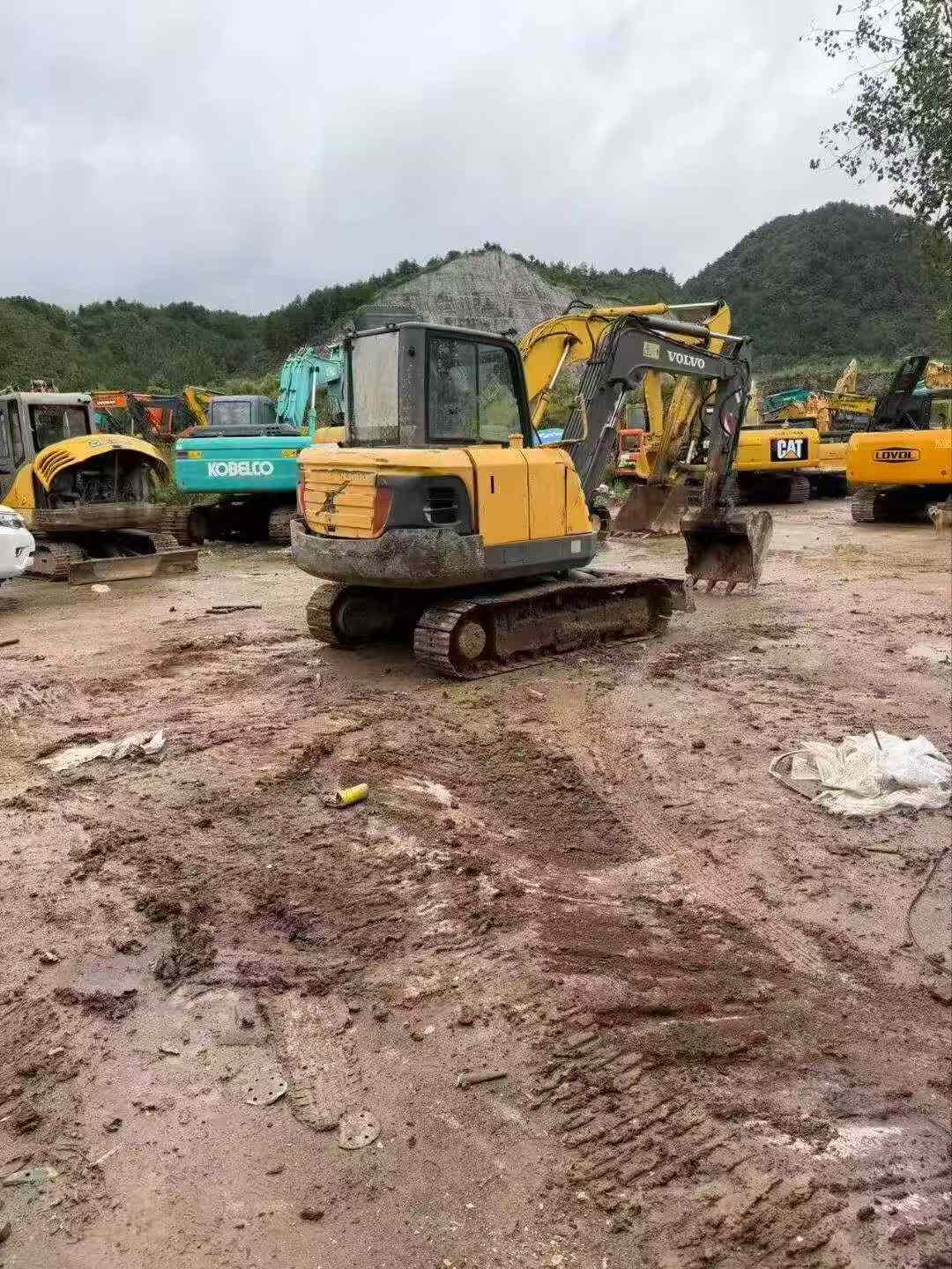 Buy Volvo EC60 Used Excavator / 4