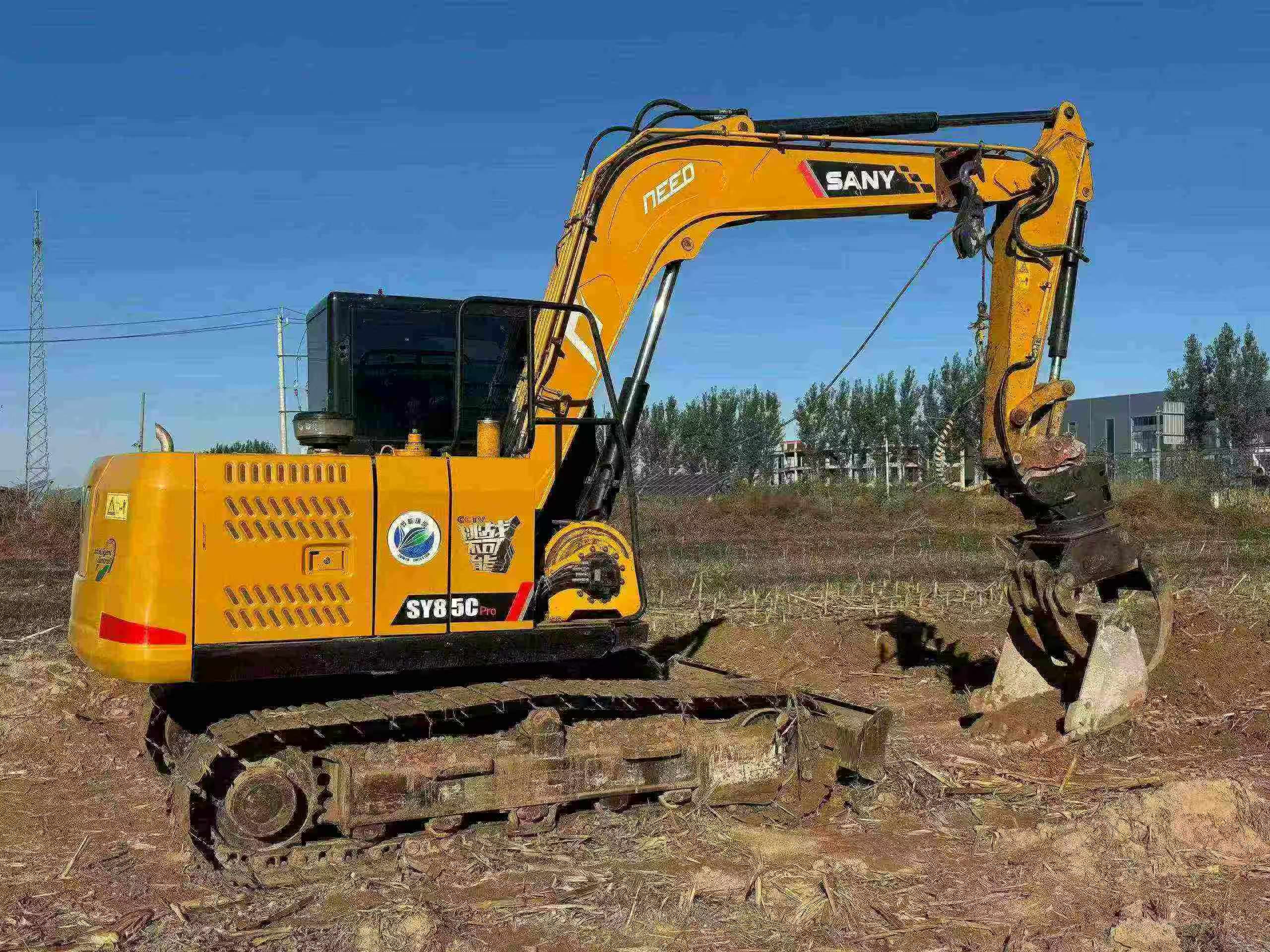 Buy Sany SY85 Used Excavator / 3