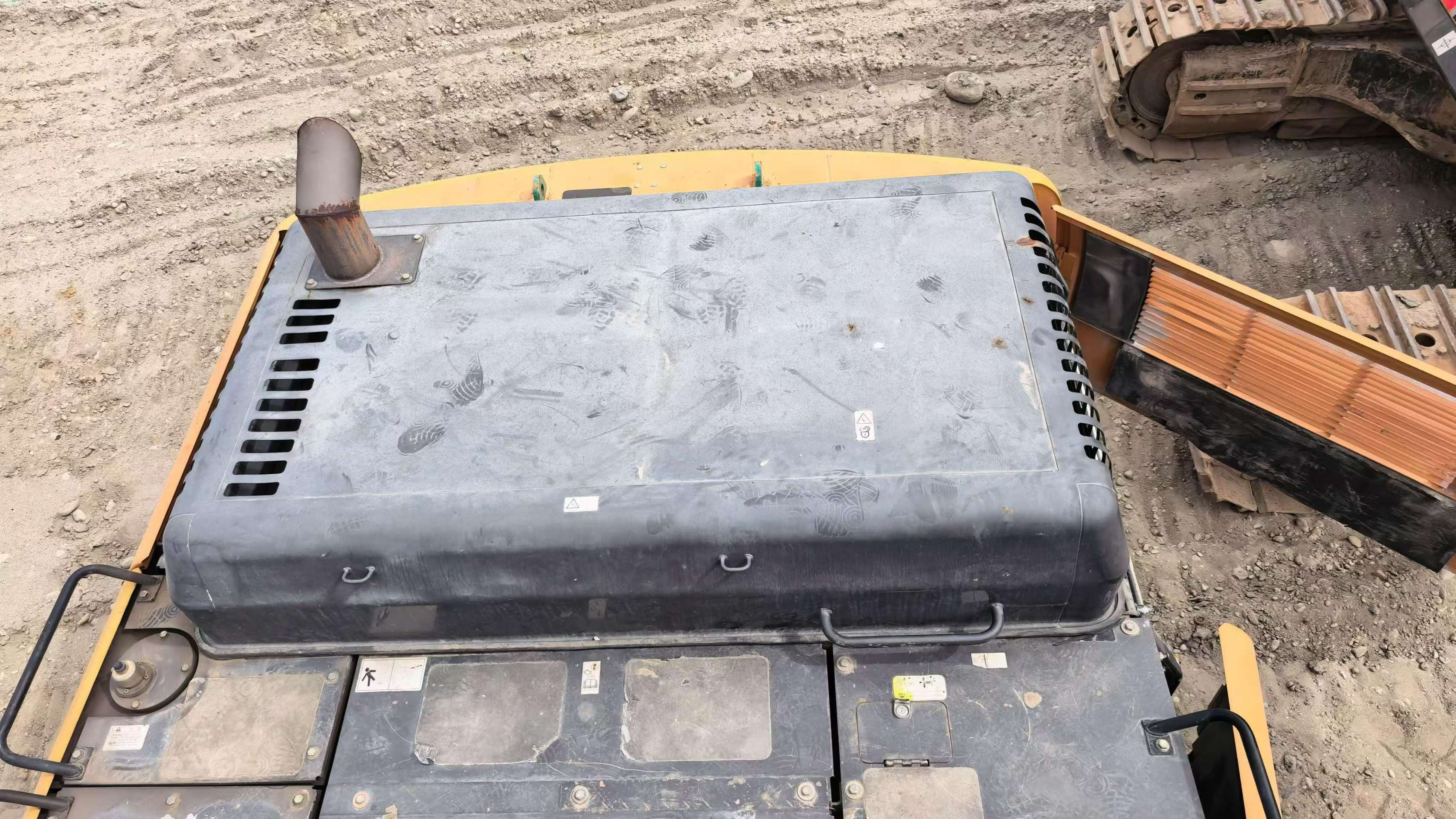 Buy Case CX380C Used Excavator / 4