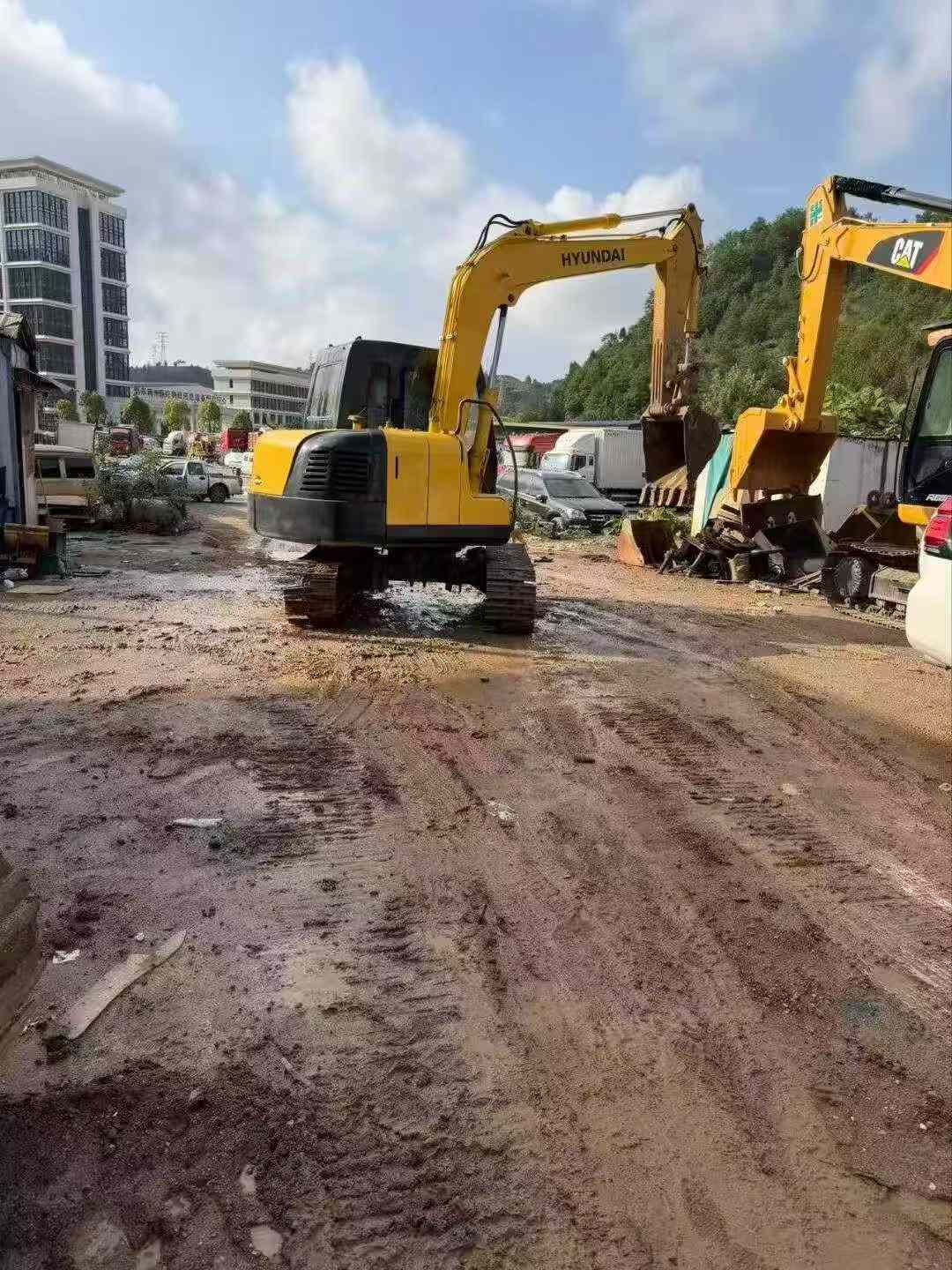 Buy Hyundai R80G Used Excavator / 9