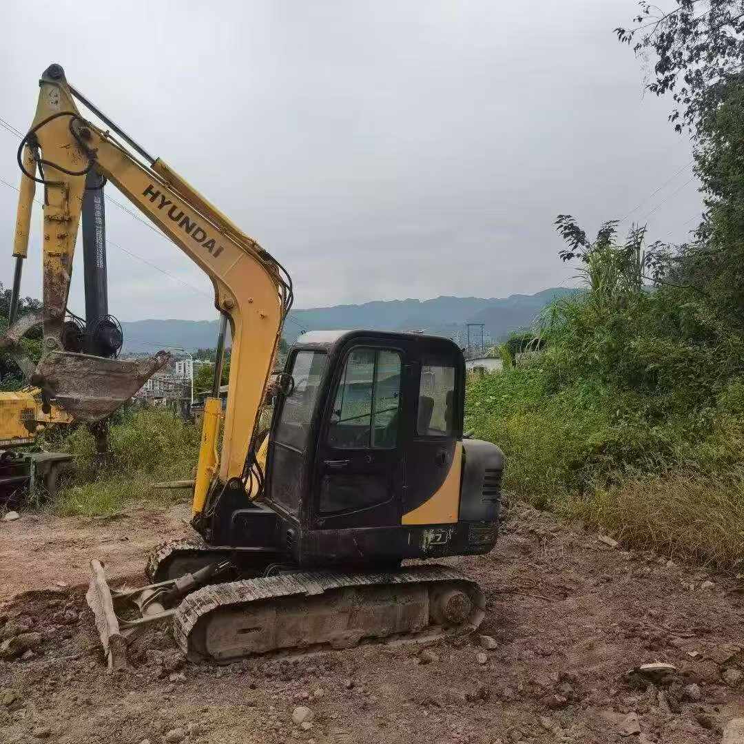 Buy Hyundai HX60 Used Excavator / 7 Buy Hyundai HX60 Used Excavator / 7
