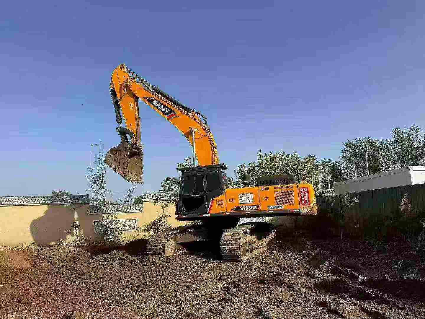 Buy Sany SY385C Used Excavator / 4