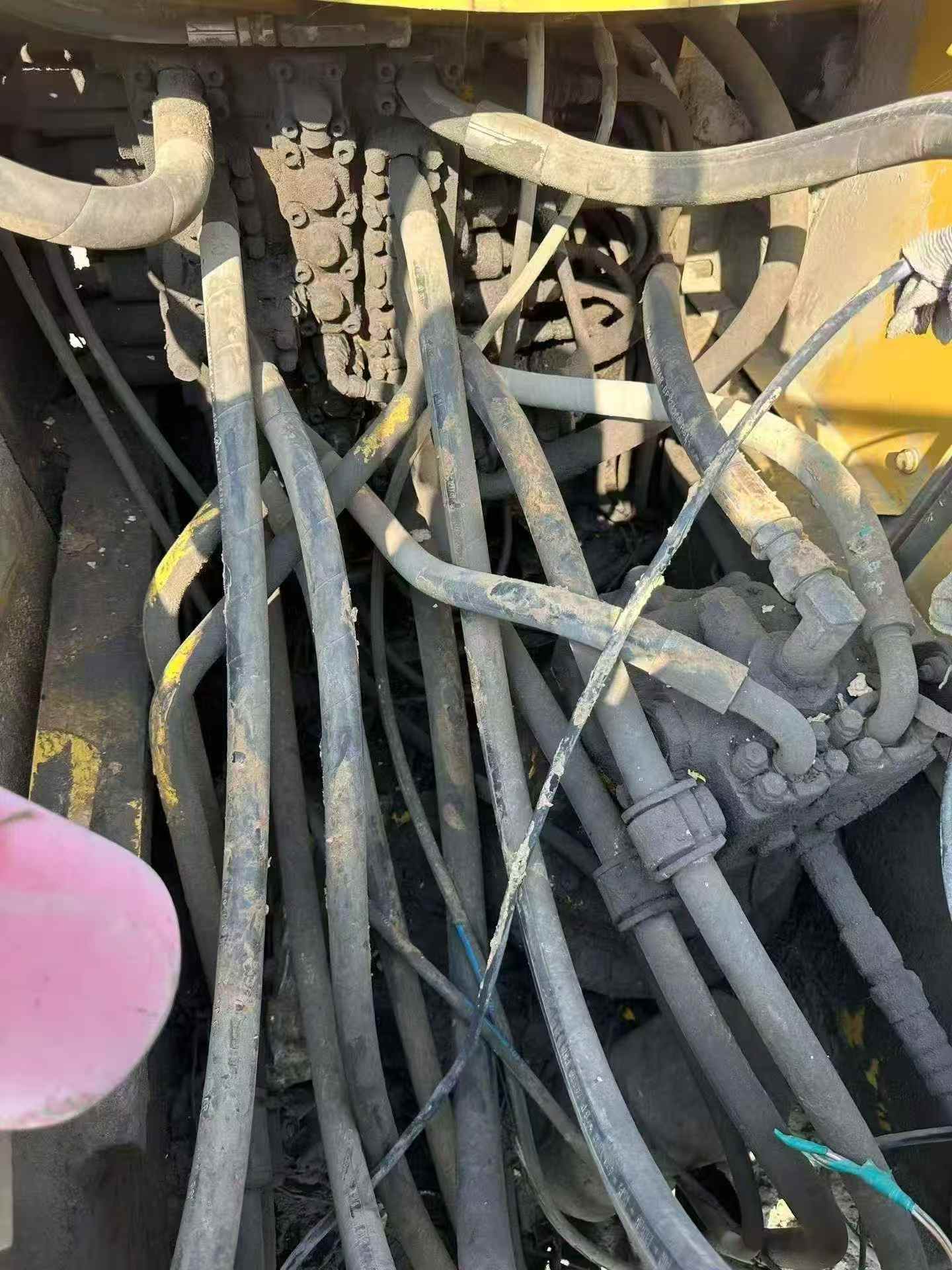 Buy Komatsu PC210-8 Used Excavator / 5