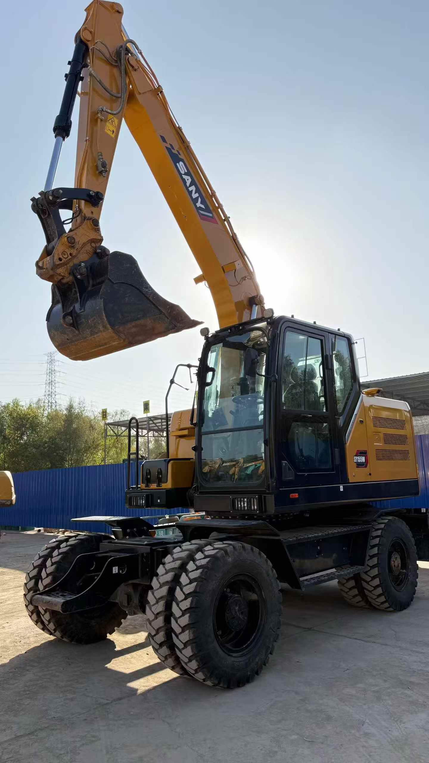 Buy Sany SY155C Used Excavator / 2