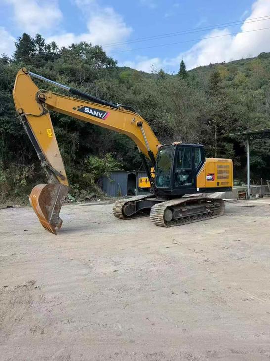 Buy Sany SY205C Used Excavator / 1