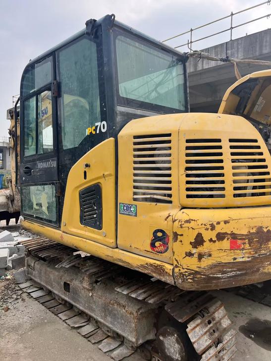 Buy Komatsu PC70-8 Used Excavator / 1