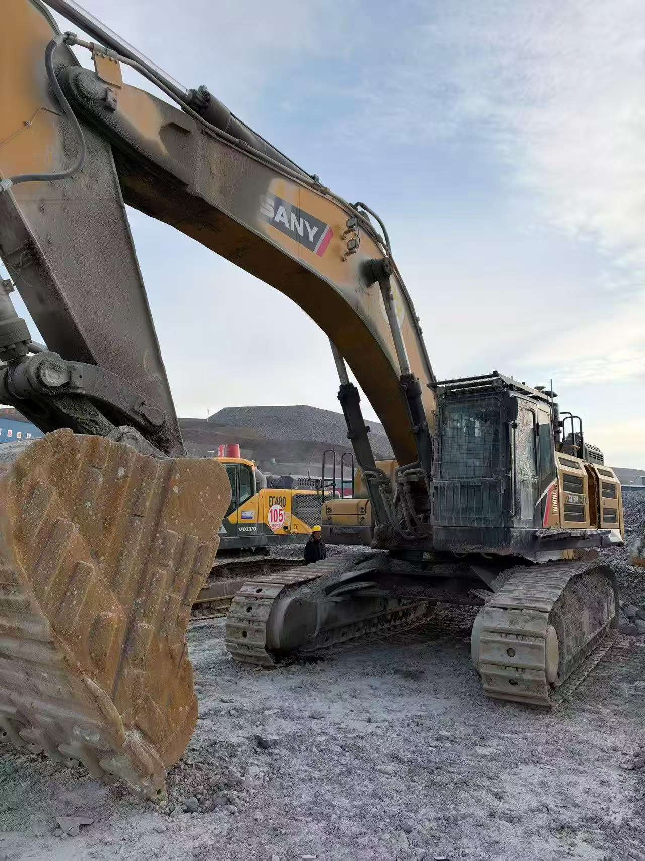 Buy Sany SY750H Used Excavator / 5