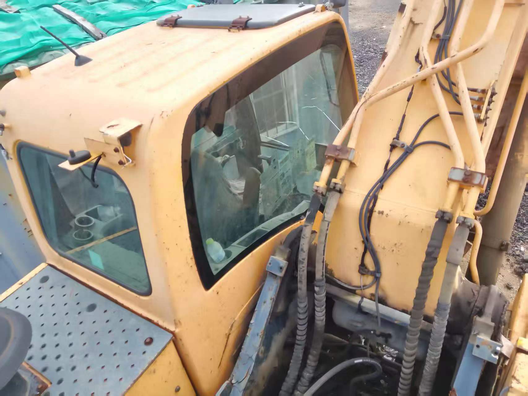 Buy Hyundai R305LVS Used Excavator / 7
