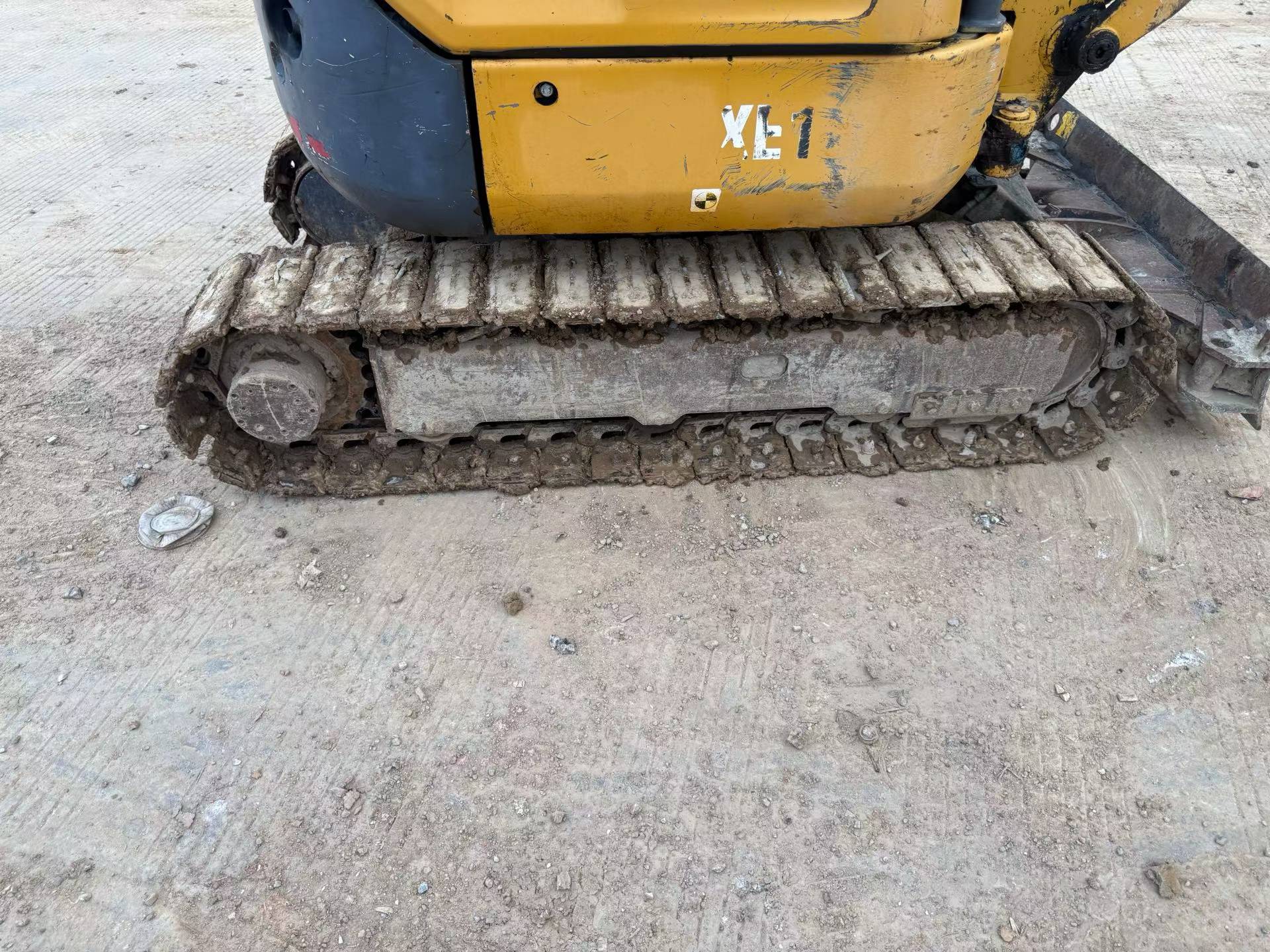 Buy XCMG XE15 Used Excavator / 4