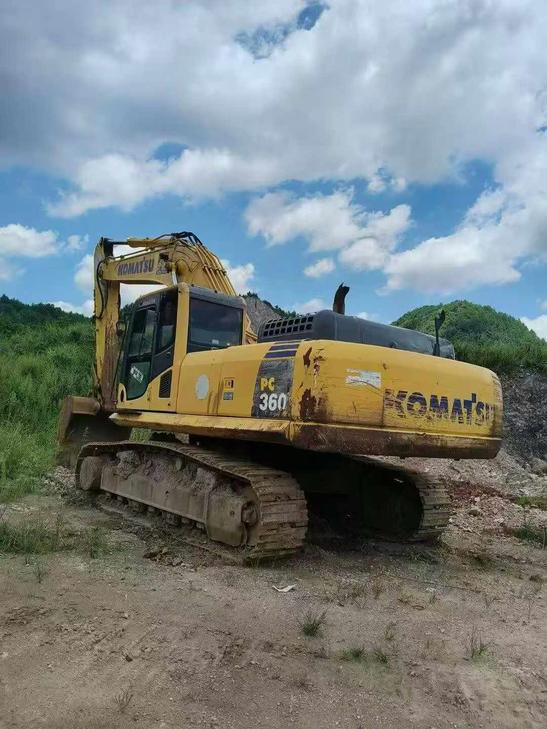 Buy Komatsu PC360-7 Used Excavator / 1