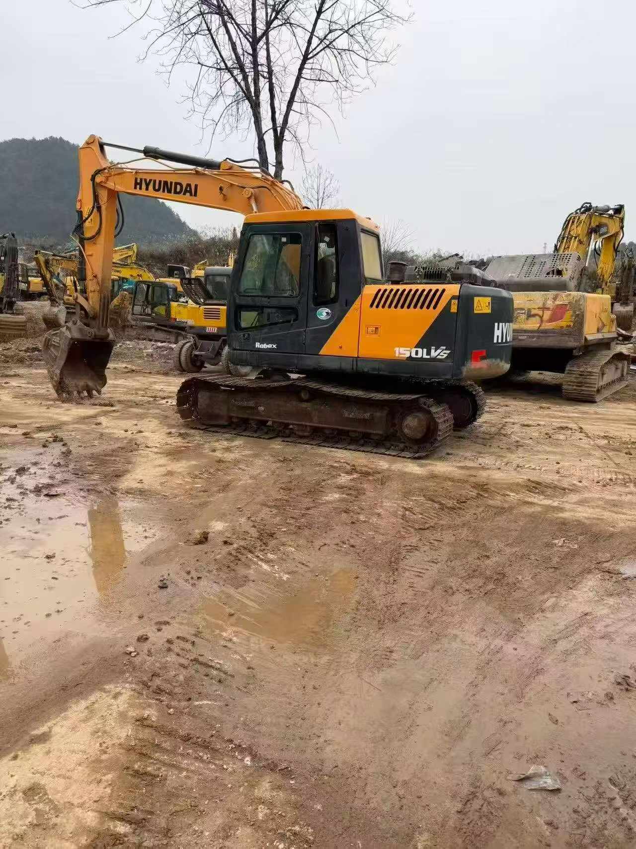 Buy Hyundai R150-7 Used Excavator / 4