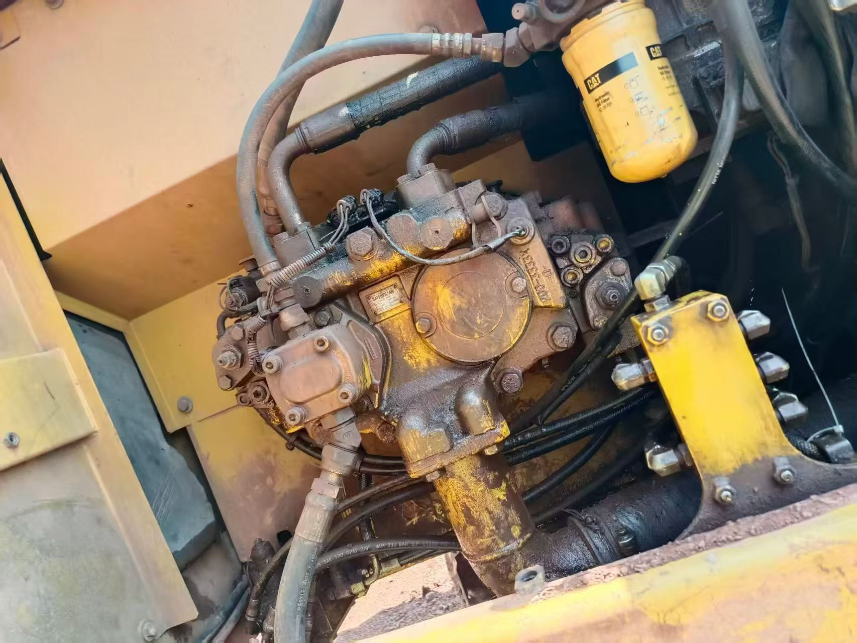 Buy Caterpillar 320D Used Excavator / 6