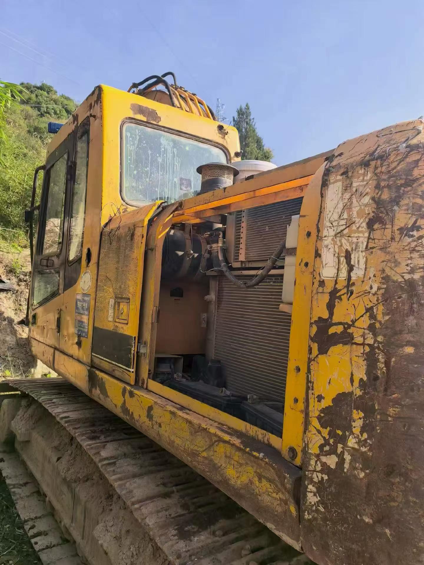 Buy Hyundai R225-7 Used Excavator / 7