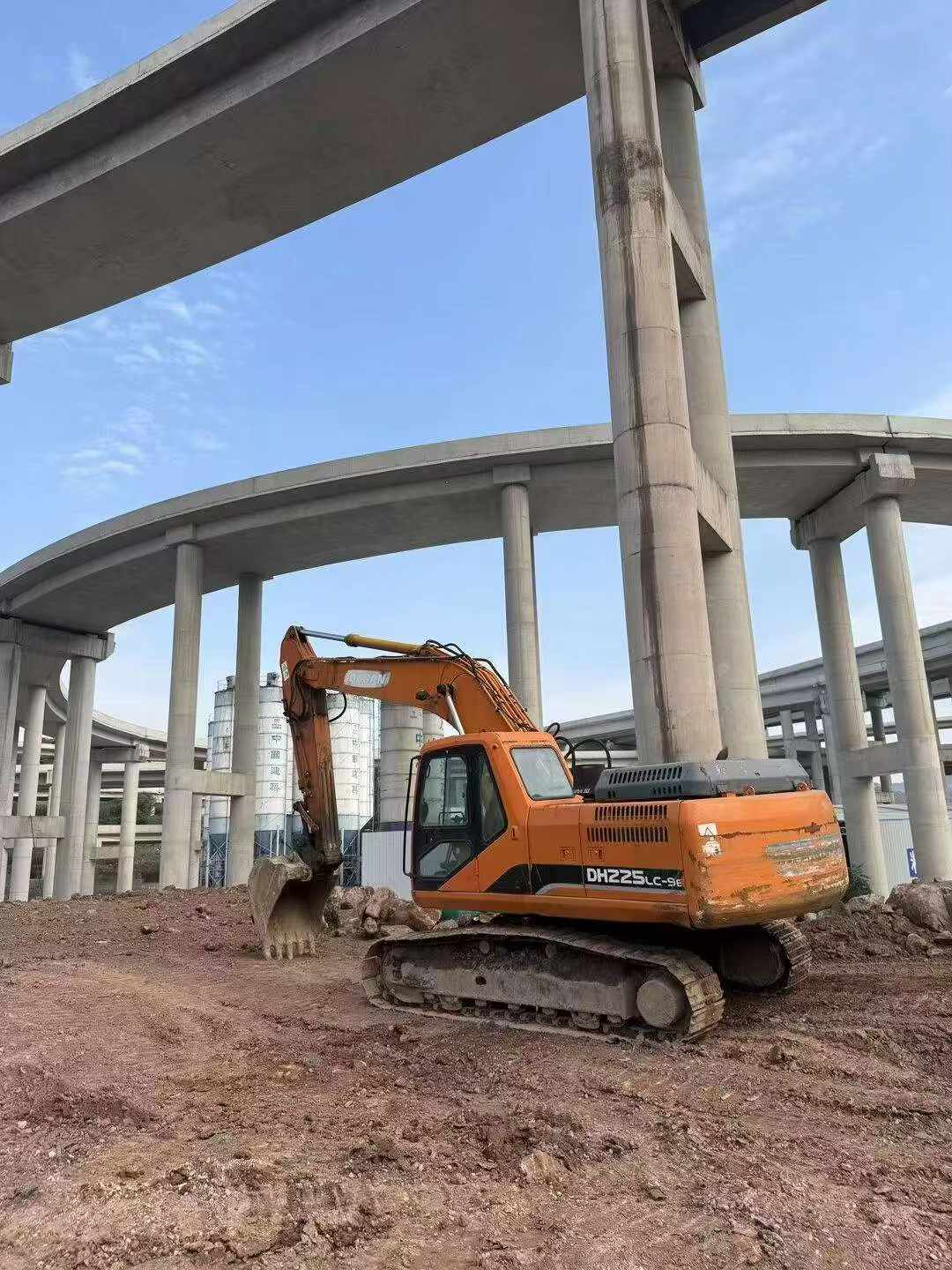 Buy Doosan DH215-9 Used Excavator / 3