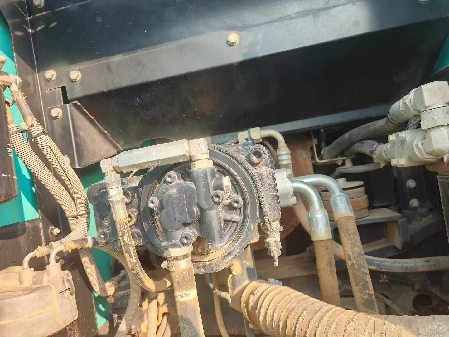 Buy Kobelco SK210 Used Excavator / 5