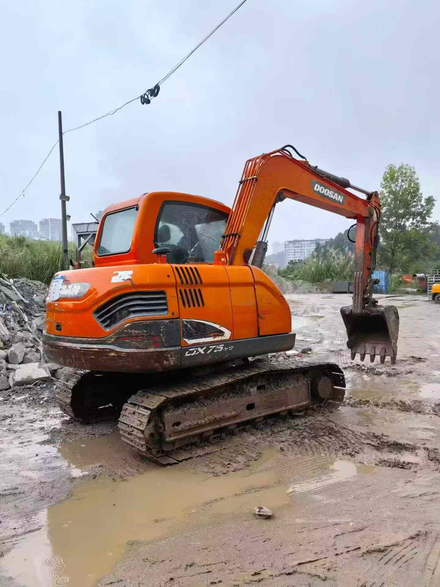 Buy Doosan DX75 Used Excavator / 7