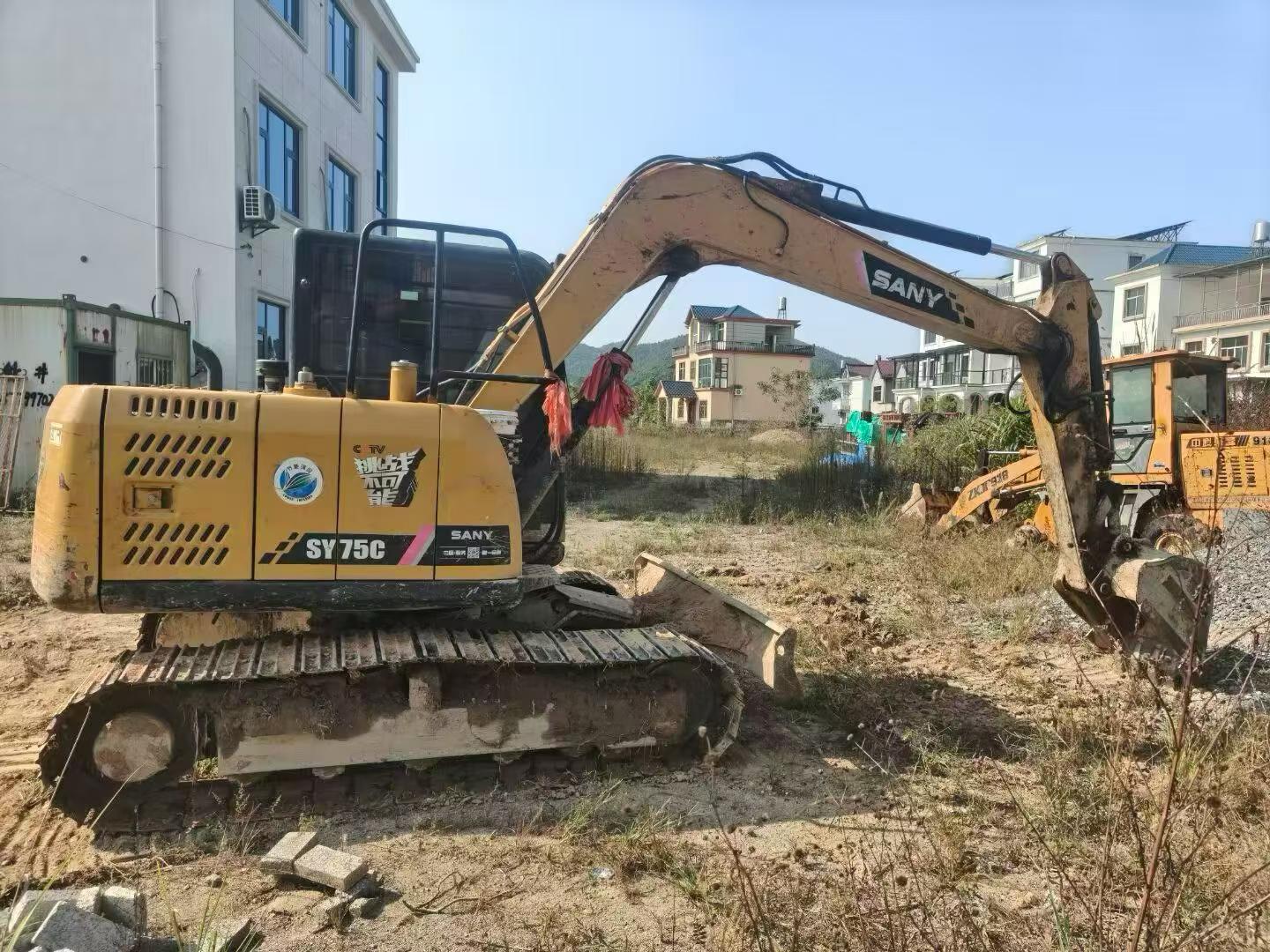 Buy Sany SY75 Used Excavator / 4