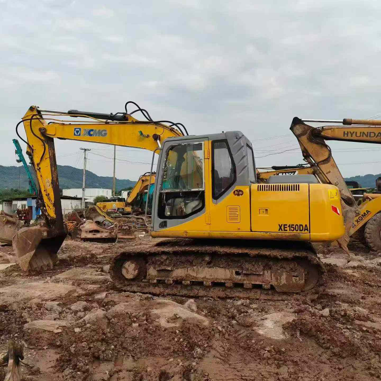 Buy XCMG XE150 Used Excavator / 3
