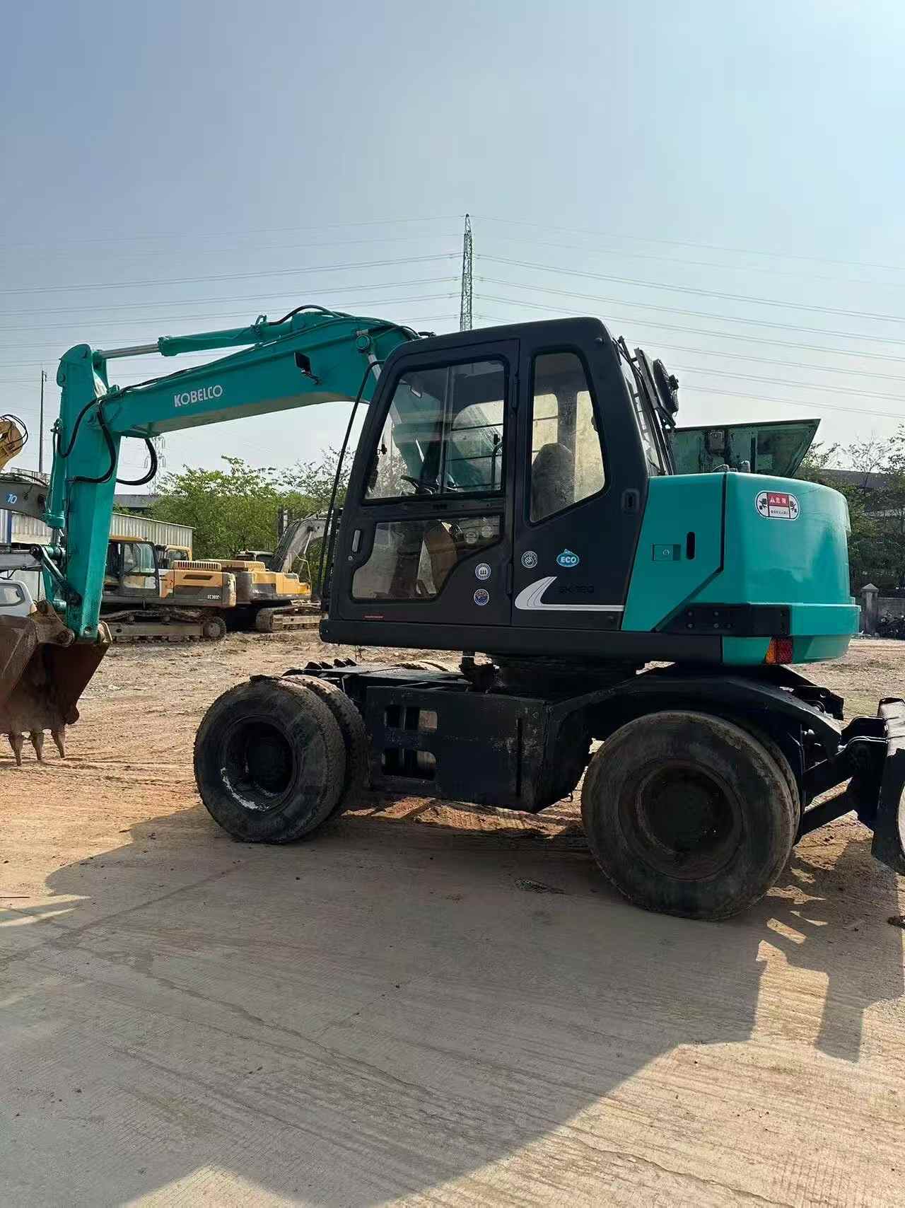 Buy Kobelco SK120 Used Excavator / 4