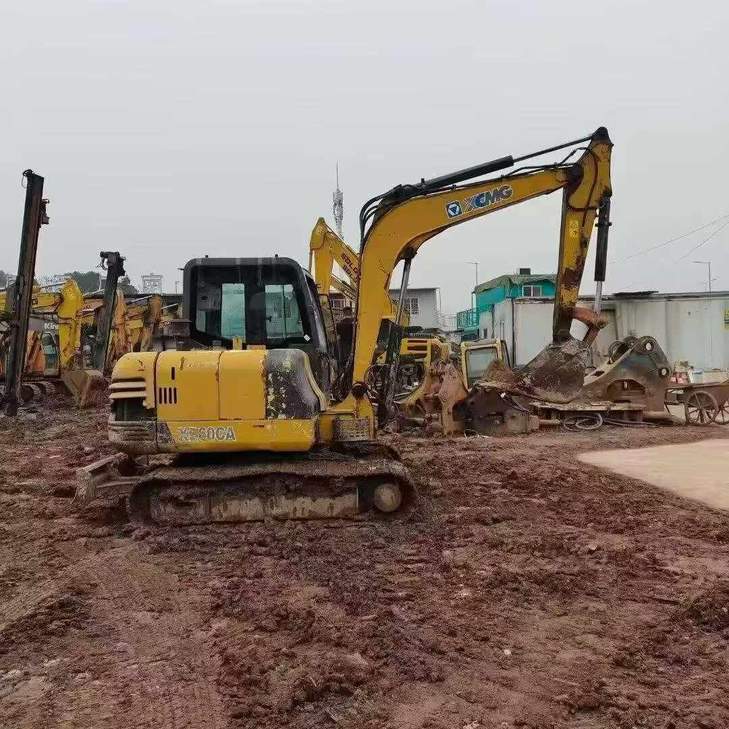 Buy XCMG XE60 Used Excavator / 1