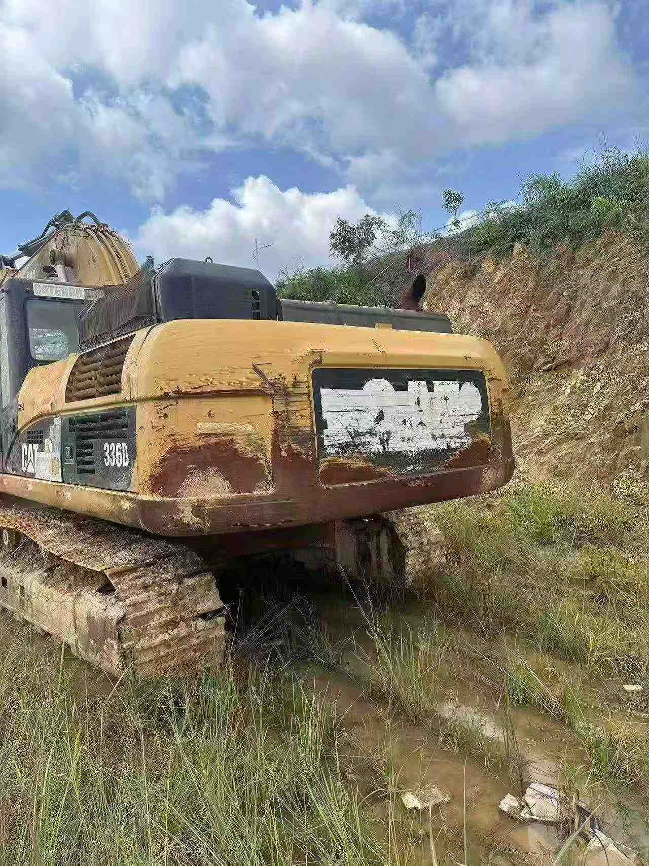 Buy Caterpillar 336E Used Excavator / 2