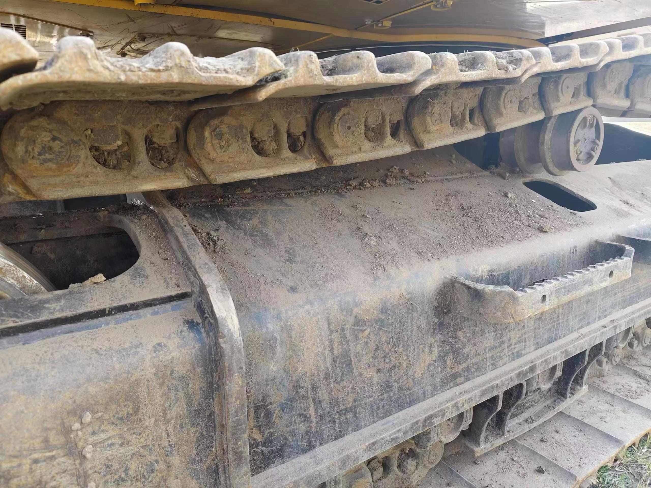 Buy Caterpillar 330B Used Excavator / 4