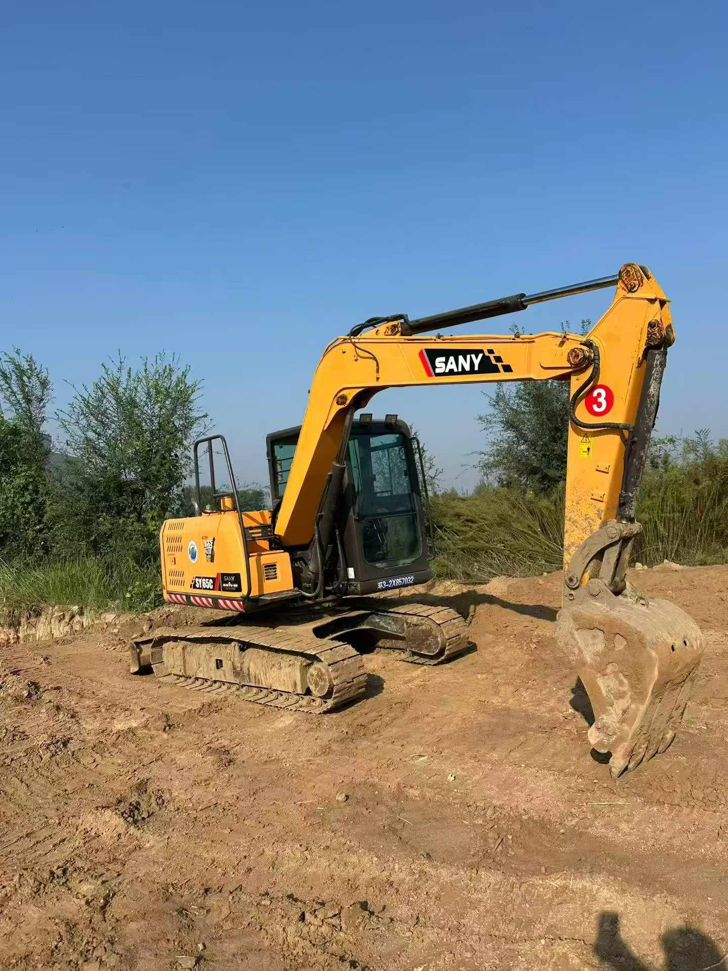 Buy Sany SY65C Used Excavator / 3