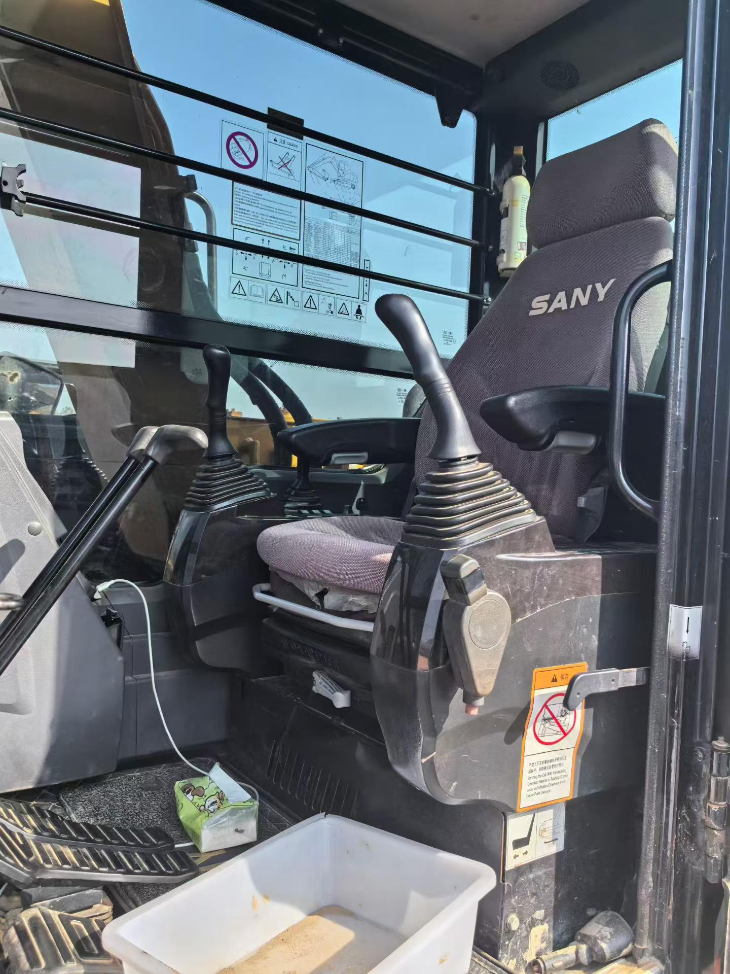 Buy Sany SY75 Used Excavator / 5