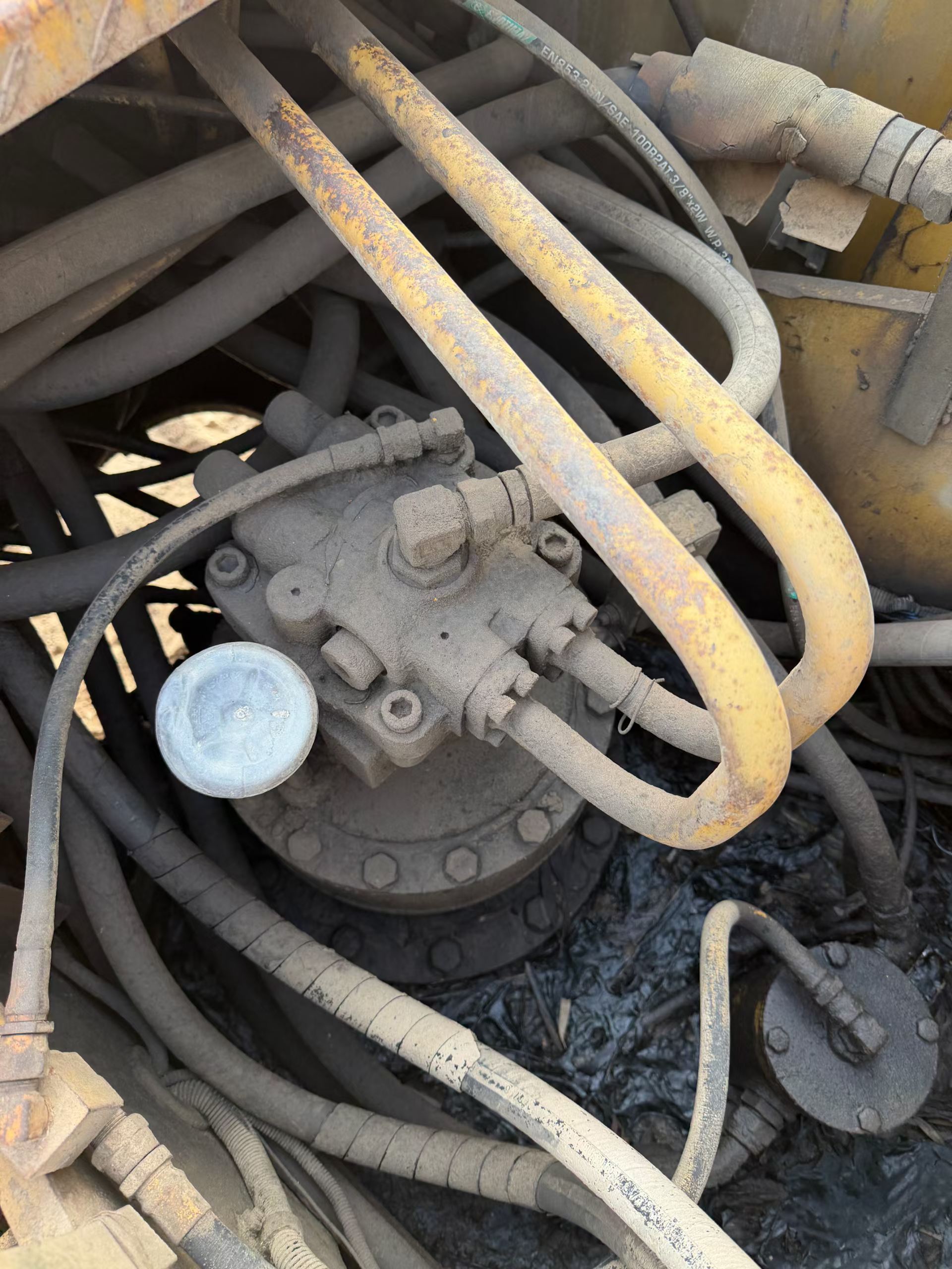 Buy Caterpillar E200B Used Excavator / 5