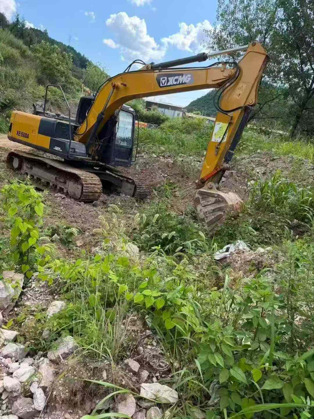 Buy XCMG XE150 Used Excavator / 4
