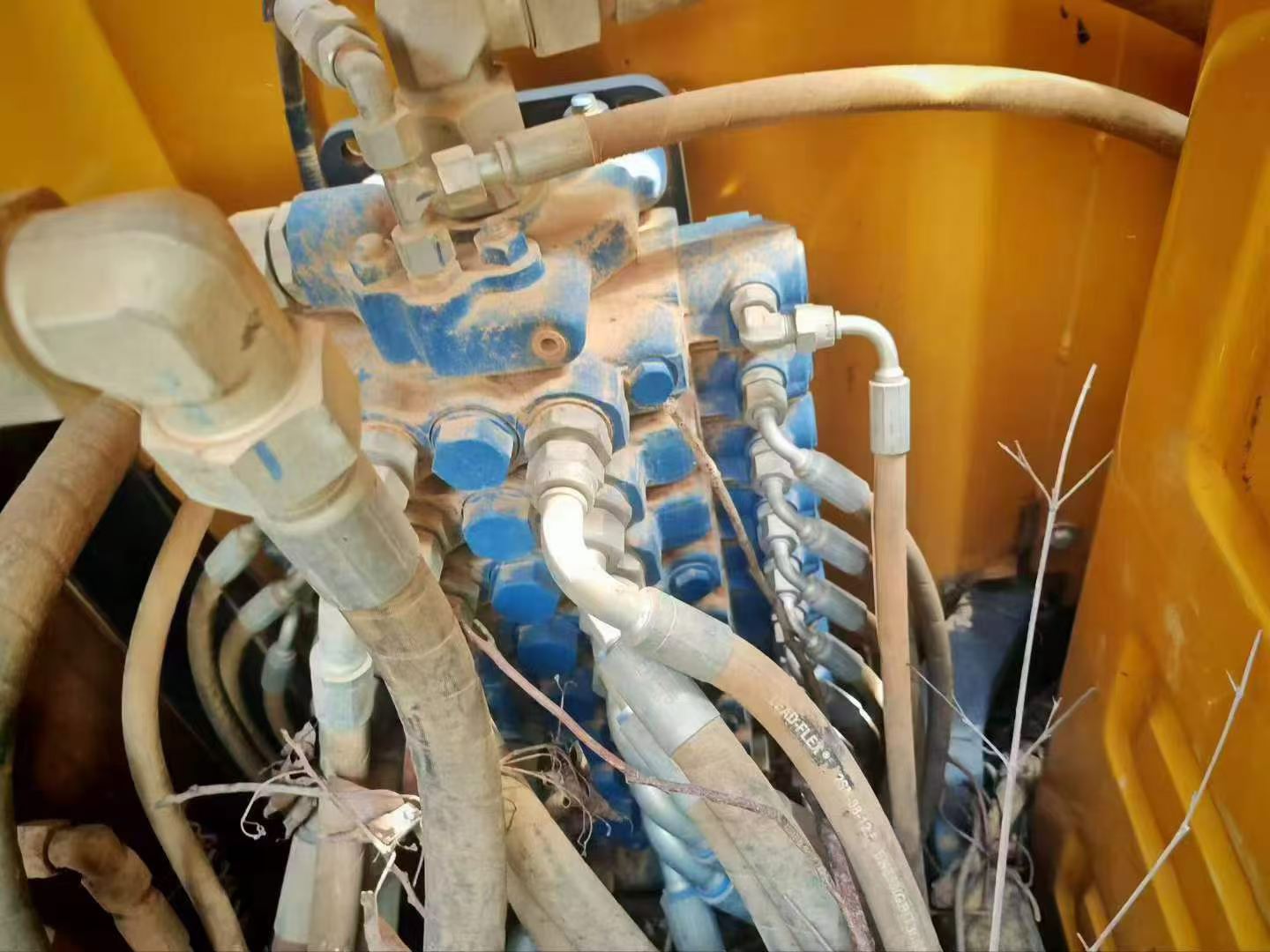 Buy XCMG XE75C Used Excavator / 7