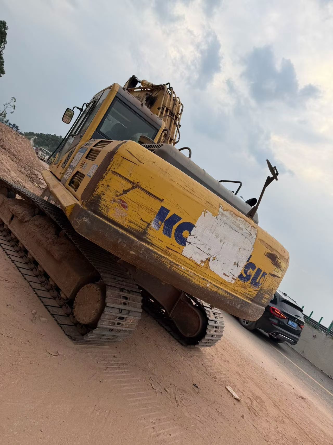 Купить Подержанный Экскаватор Komatsu PC220-8 / 2