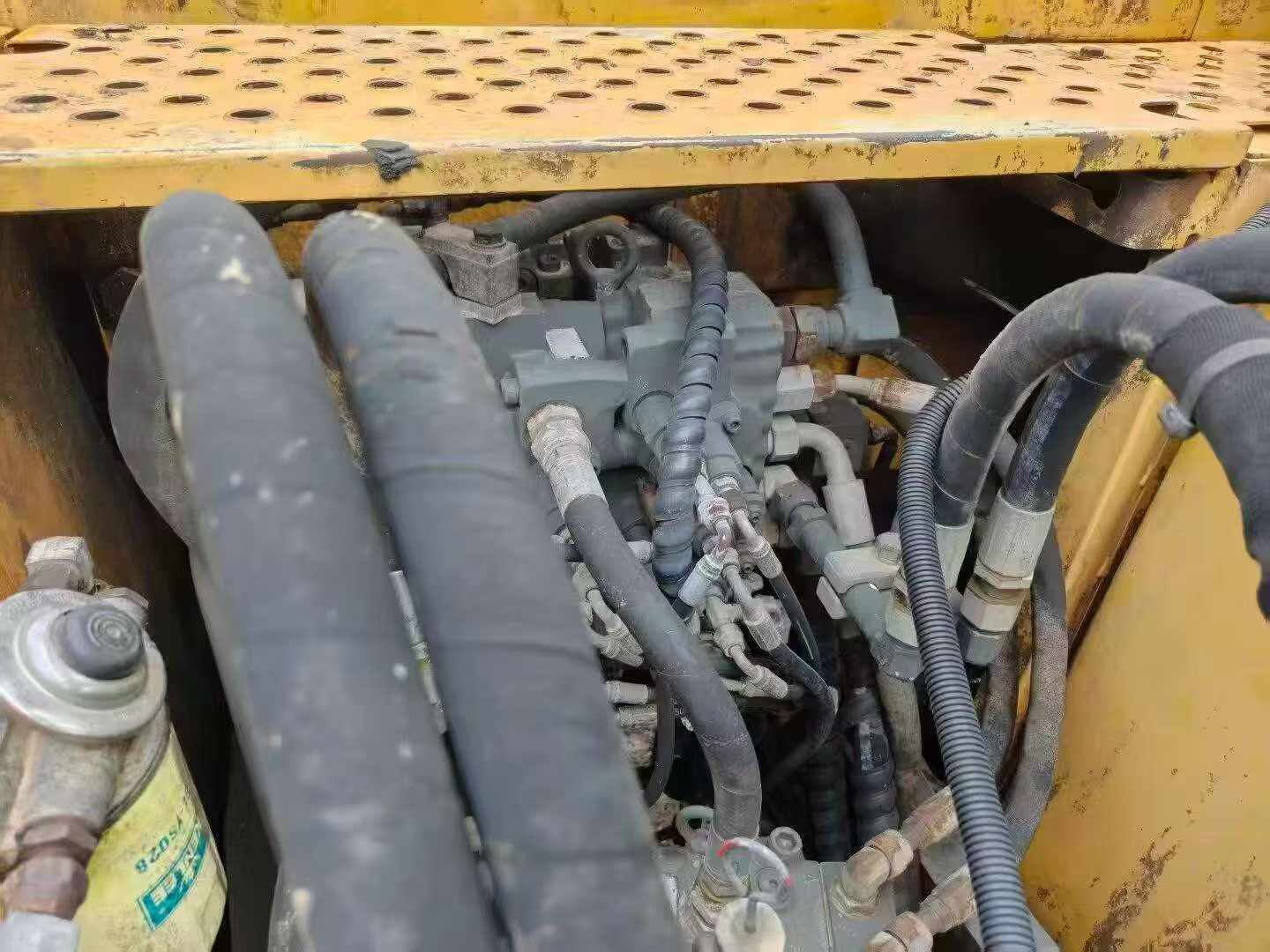 Buy Volvo EC140 Used Excavator / 3