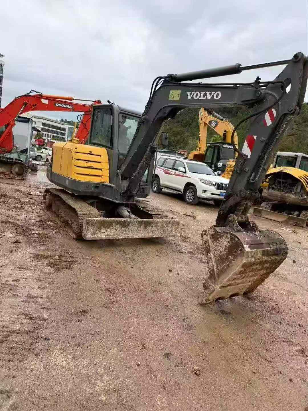 Buy Volvo EC60 Used Excavator / 5