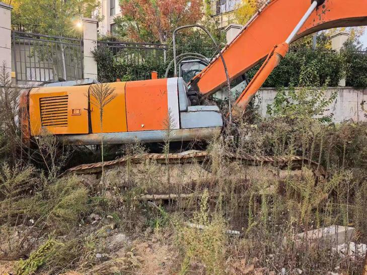 Buy Hitachi ZX330-3 Used Excavator / 1