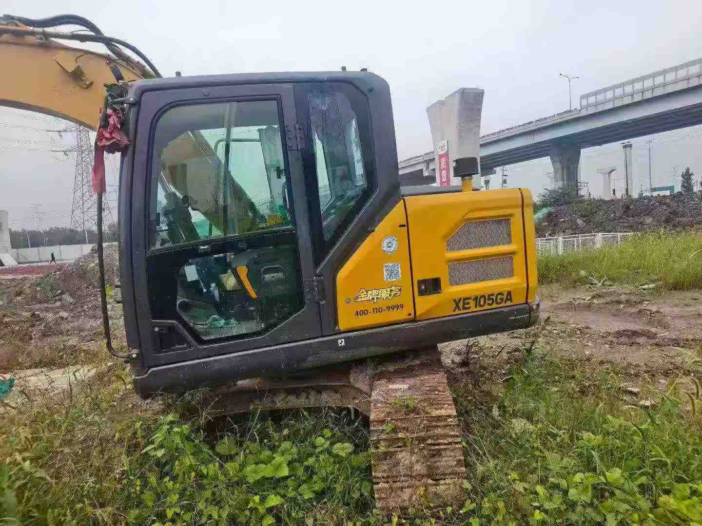 Buy XCMG XE105GA Used Excavator / 8