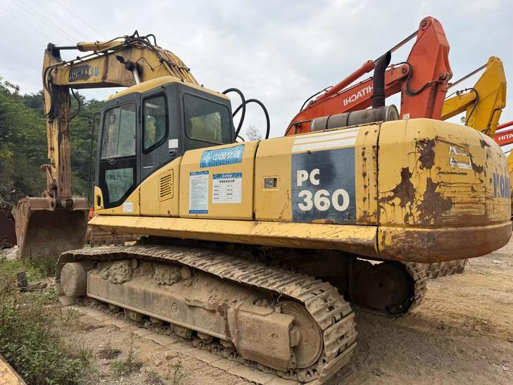 Buy Komatsu PC360-7 Used Excavator / 1