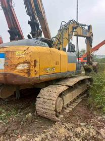 Buy XCMG XE270DK Used Excavator / 4 Buy XCMG XE270DK Used Excavator / 4