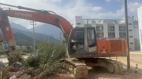 Купить Подержанный Экскаватор Hitachi EX200-3 / 4 Купить Подержанный Экскаватор Hitachi EX200-3 / 4
