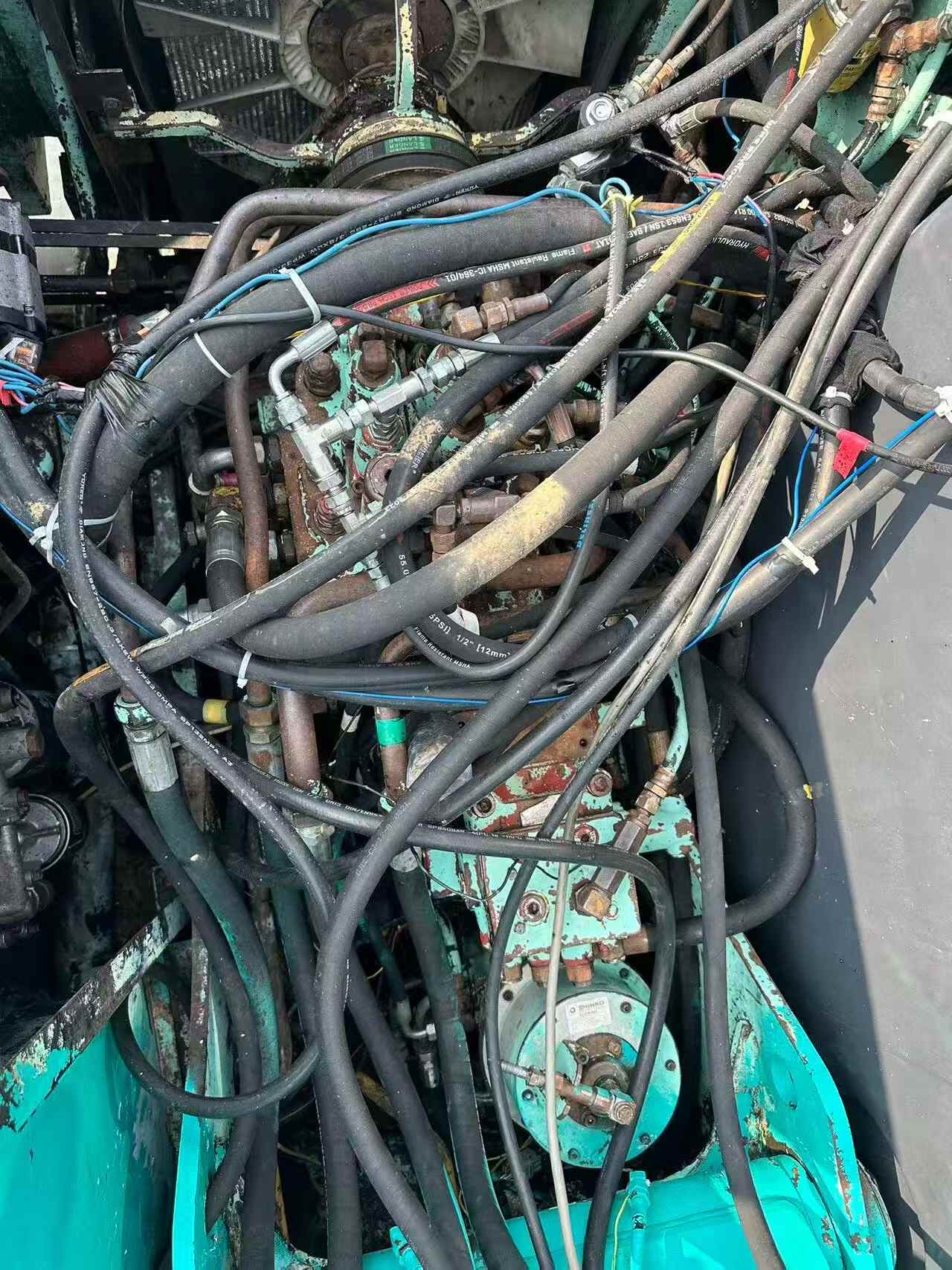 Buy Kobelco SK120 Used Excavator / 6