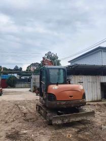 Buy Doosan DH60-7 Used Excavator / 5 Buy Doosan DH60-7 Used Excavator / 5