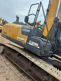 Buy XCMG XE205DA Used Excavator / 2 Buy XCMG XE205DA Used Excavator / 2