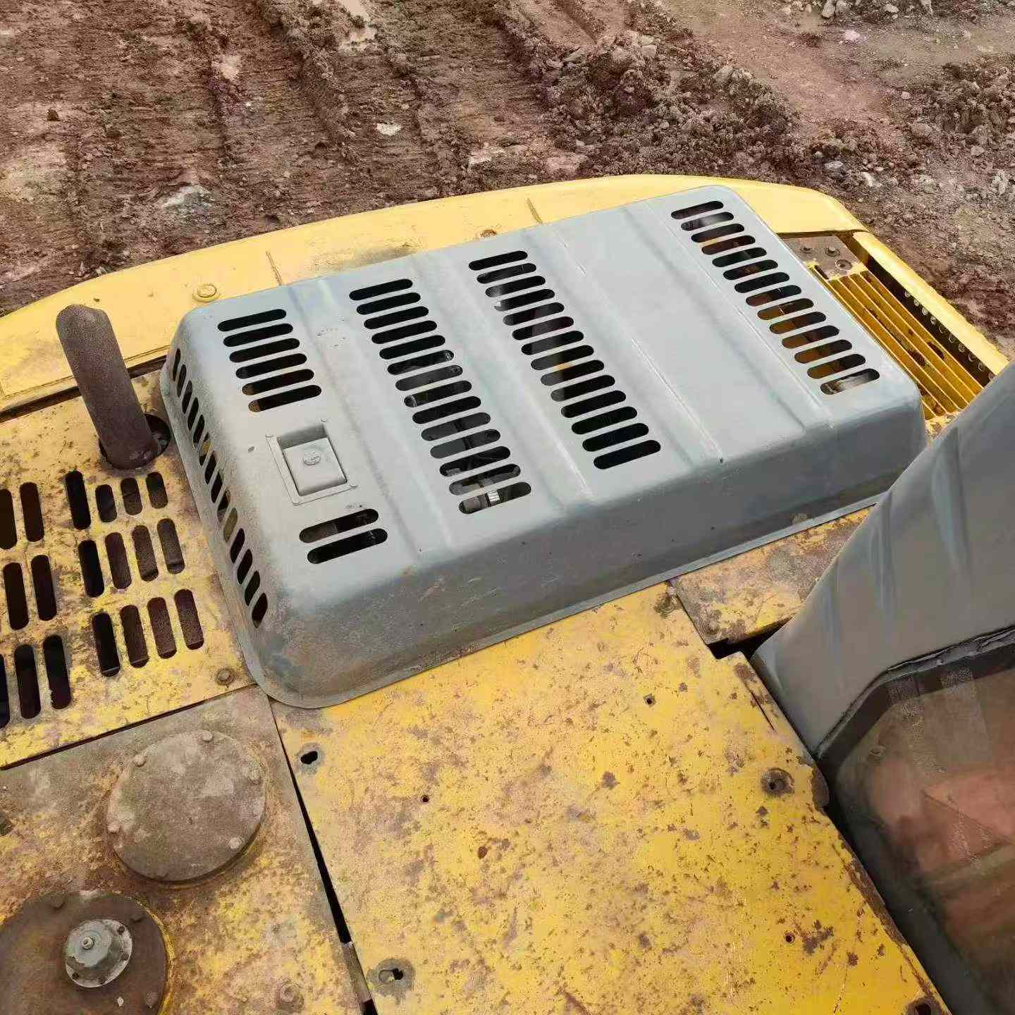Buy XCMG XE150 Used Excavator / 4