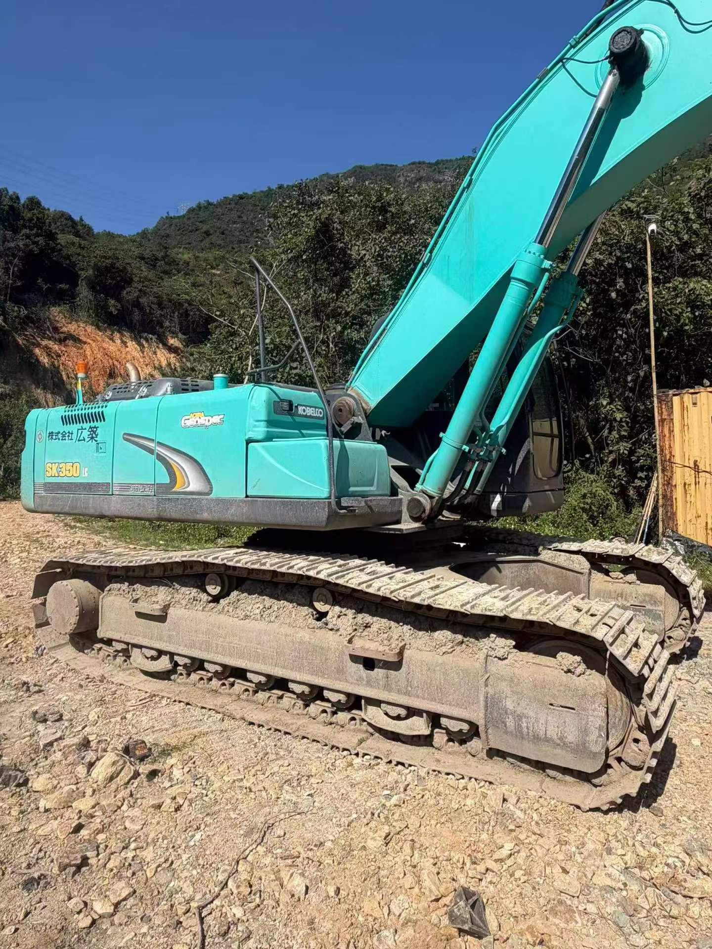 Купить Подержанный Экскаватор Kobelco SK350-8 / 4