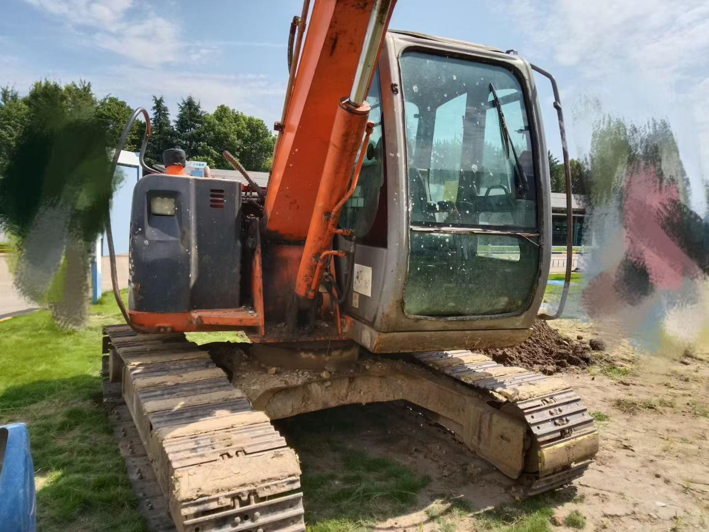 Buy Hitachi EX70 Used Excavator / 5