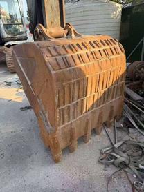 Buy Kobelco SK200-6 Used Excavator / 8 Buy Kobelco SK200-6 Used Excavator / 8
